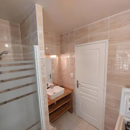 Maison Renovee A Reaup - Clevacances 2 Cles Lisse