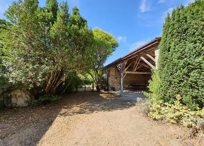 Villa Maison Rénovée à Reaup - Clévacances 2 Clés *